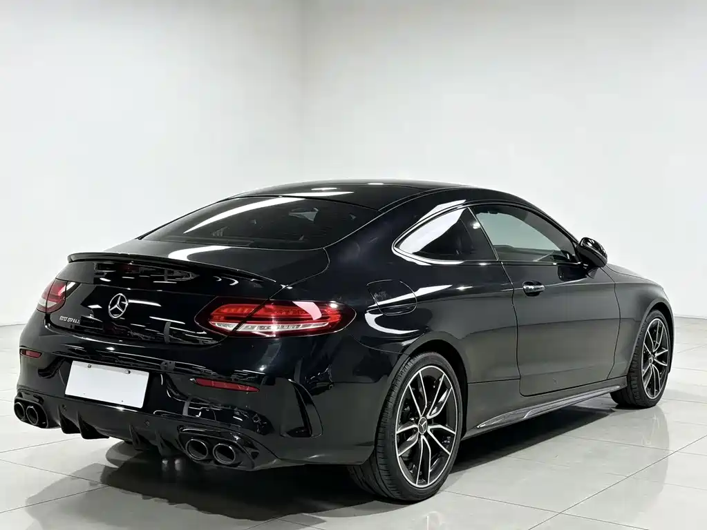 Mercedes-Benz C-Class AMG — фото 9