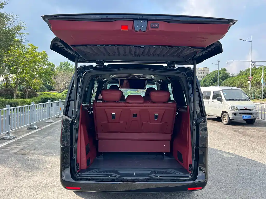 Mercedes-Benz Vito — фото 16