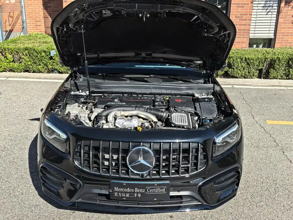 Mercedes-Benz GLB AMG — фото 9