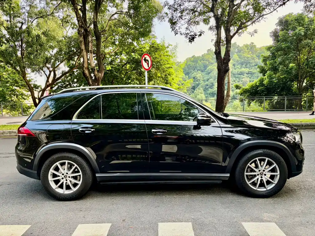 Mercedes-Benz GLE (Import) — фото 4