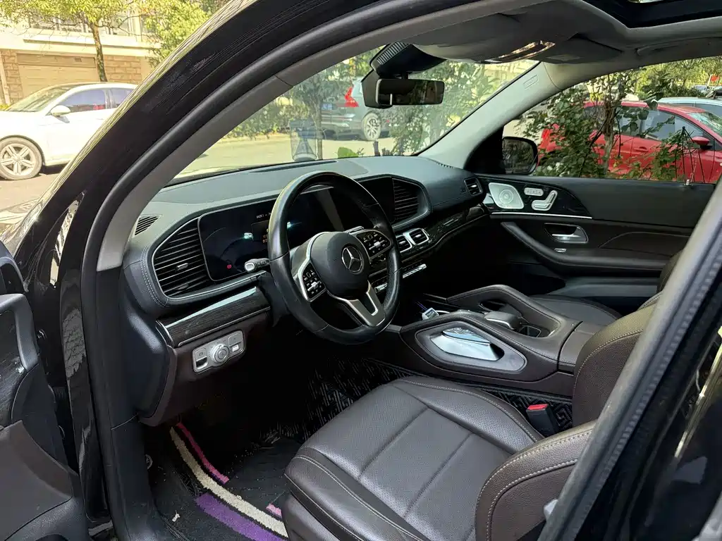 Mercedes-Benz GLE (Import) — фото 7
