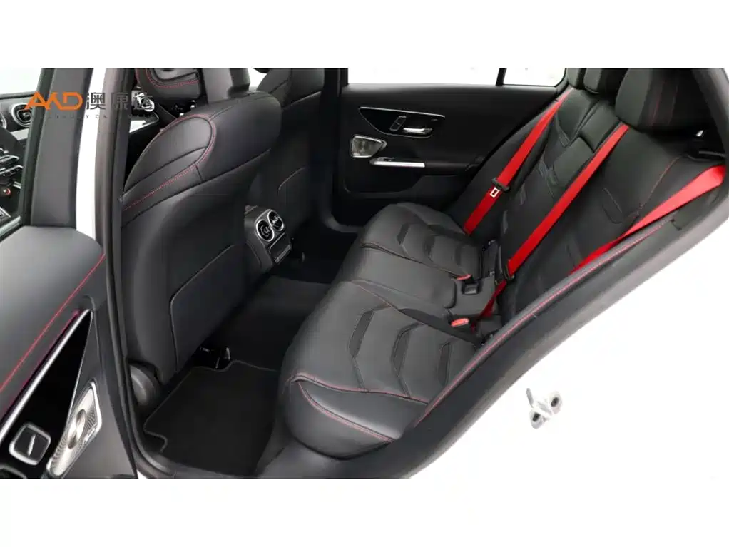 Mercedes-Benz C-Class AMG — фото 7
