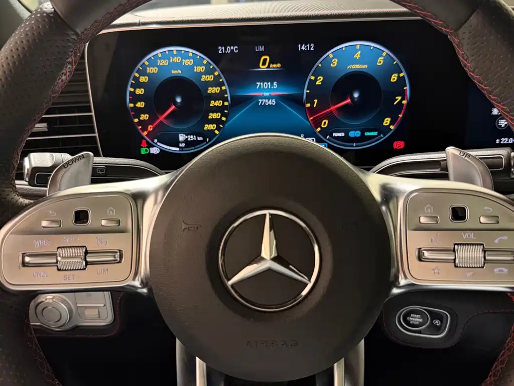 Mercedes-Benz GLE AMG — фото 14