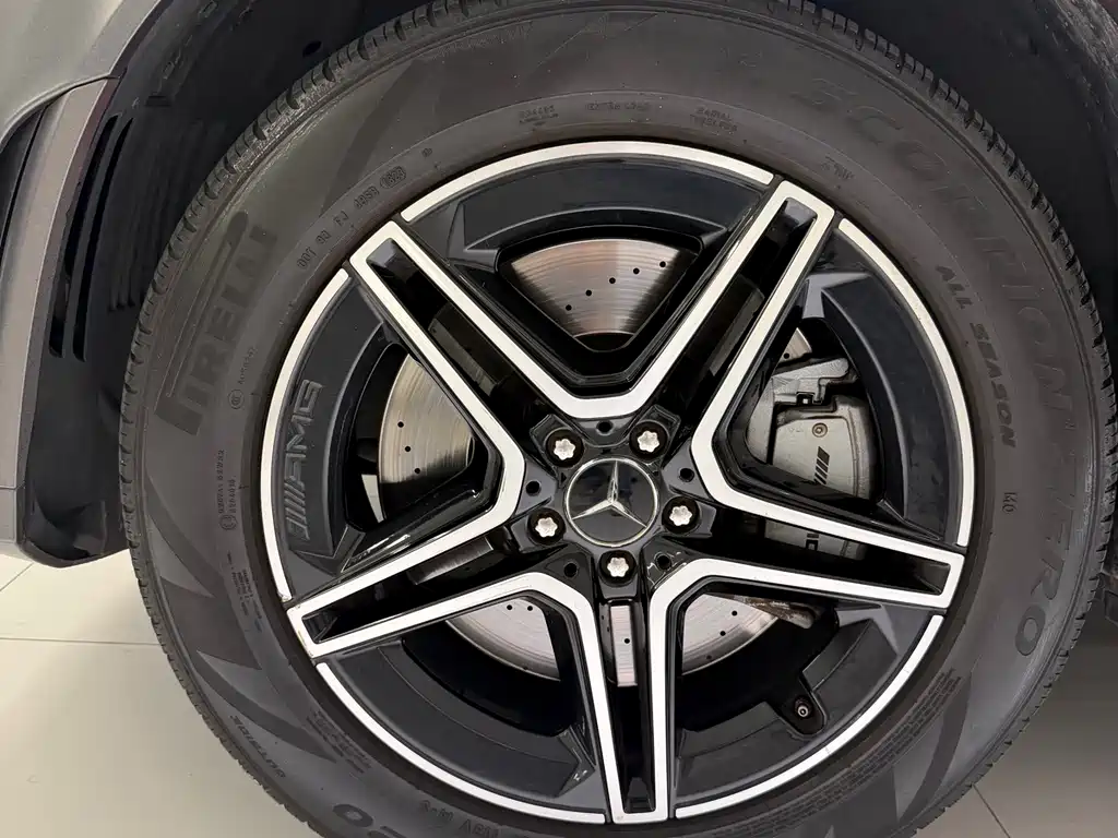 Mercedes-Benz GLE AMG — фото 15