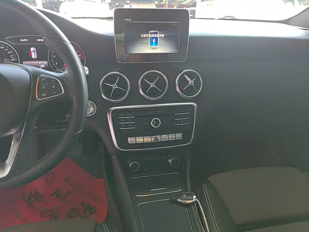 Mercedes-Benz A-Class (Import) — фото 13