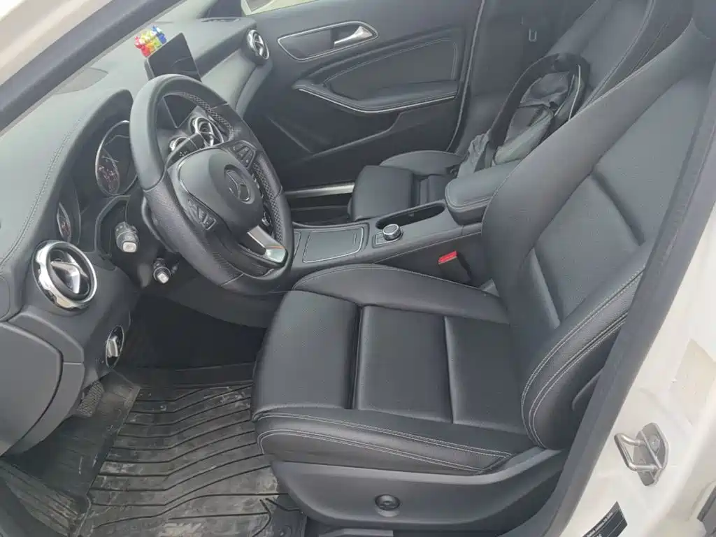 Mercedes-Benz GLA — фото 15