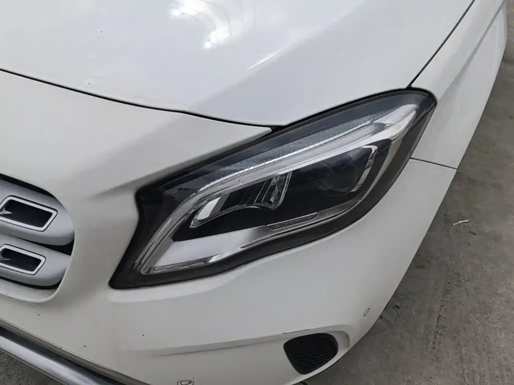 Mercedes-Benz GLA — фото 24