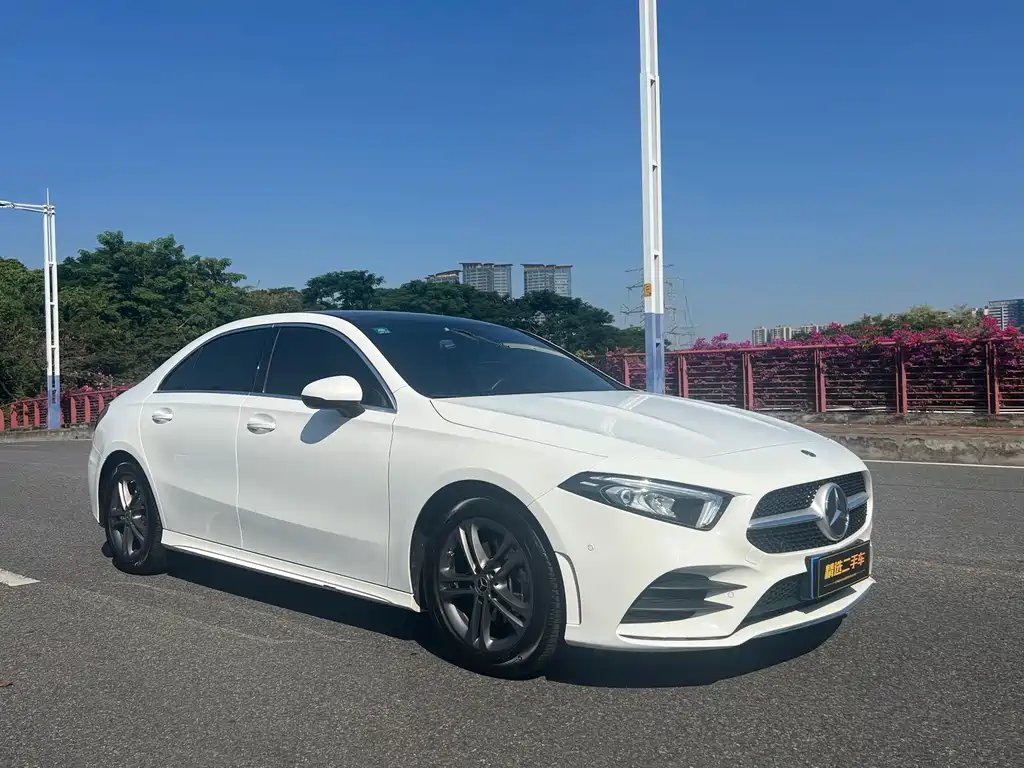 Mercedes-Benz A-Class — фото 2