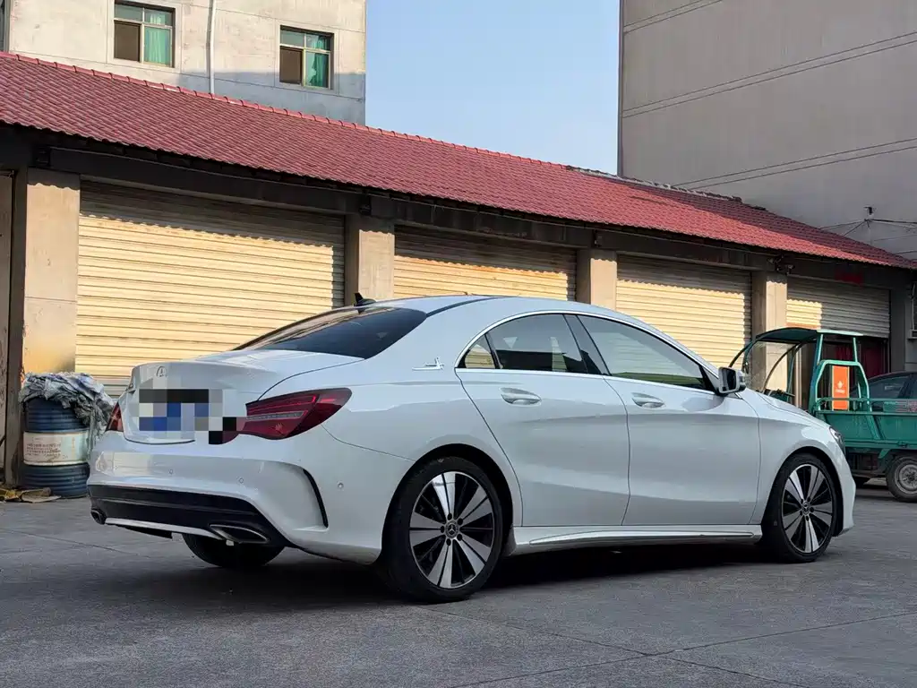 Mercedes-Benz CLA (Import) — фото 6