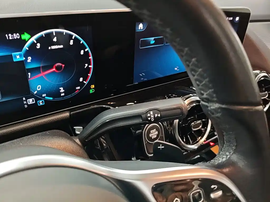 Mercedes-Benz B-Class — фото 14
