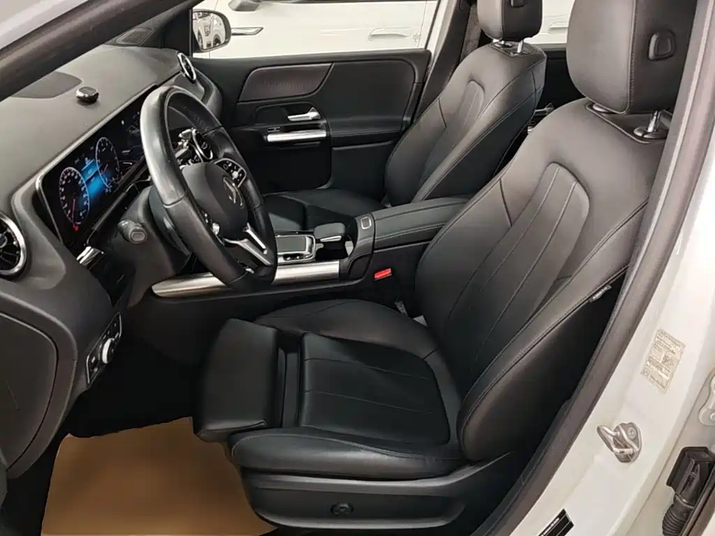 Mercedes-Benz B-Class — фото 15