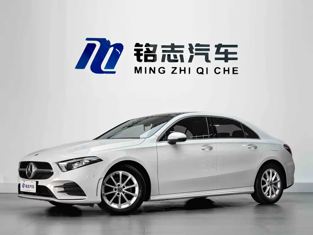 Mercedes-Benz A-Class — фото 2