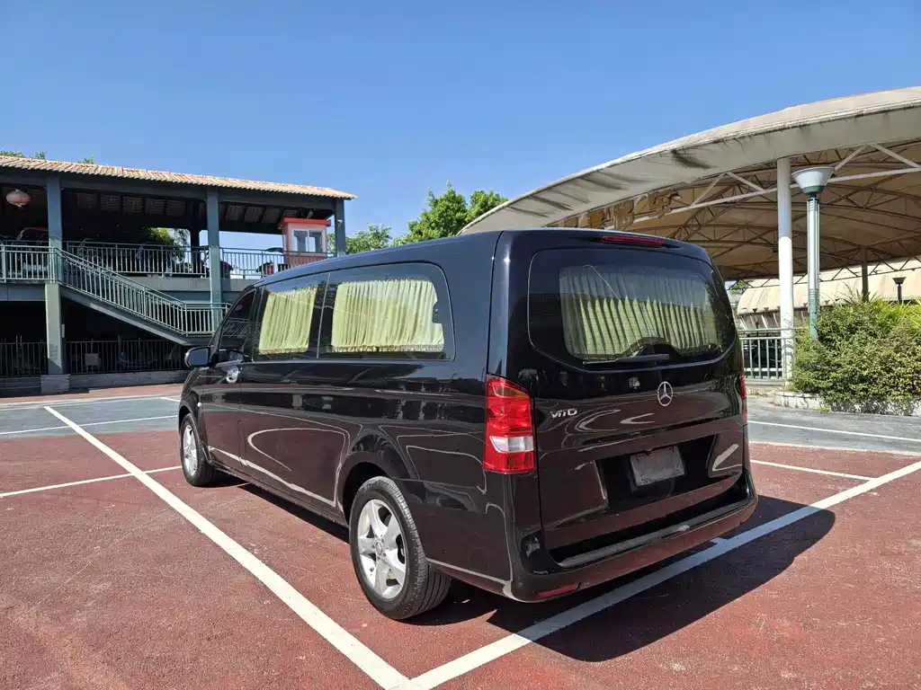 Mercedes-Benz Vito — фото 8