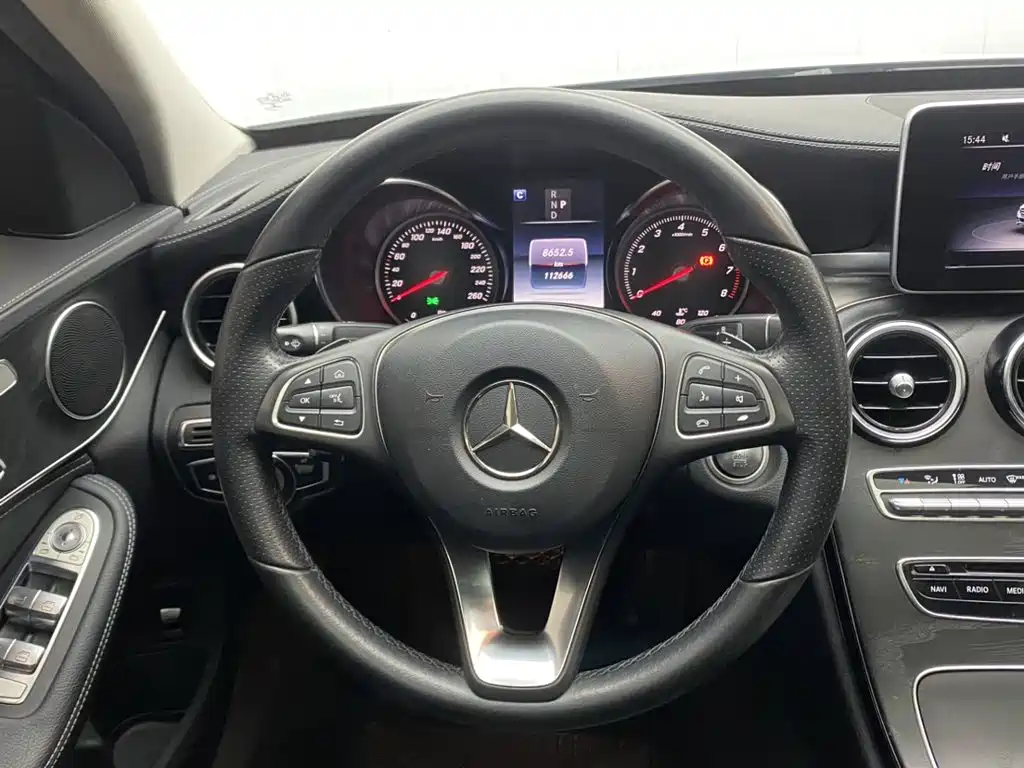 Mercedes-Benz C-Class — фото 14