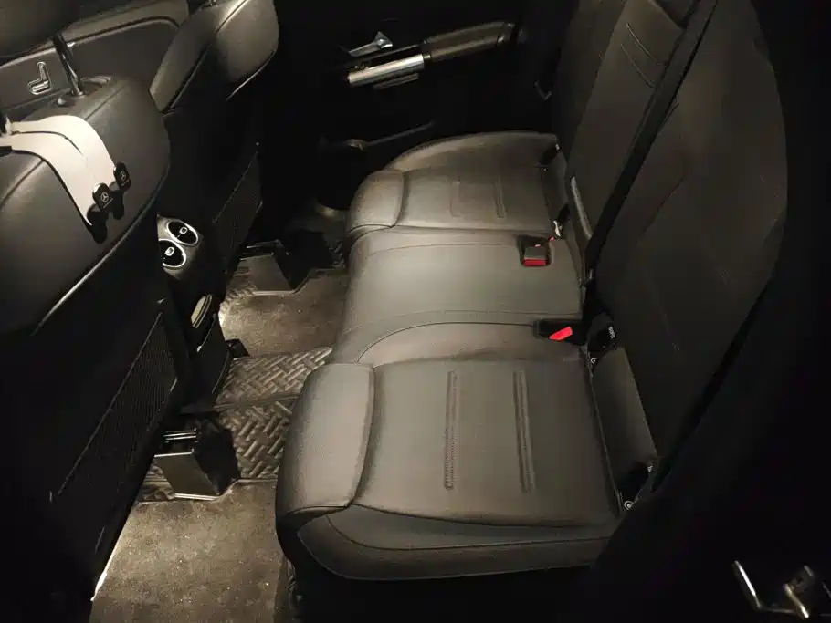 Mercedes-Benz GLA — фото 11