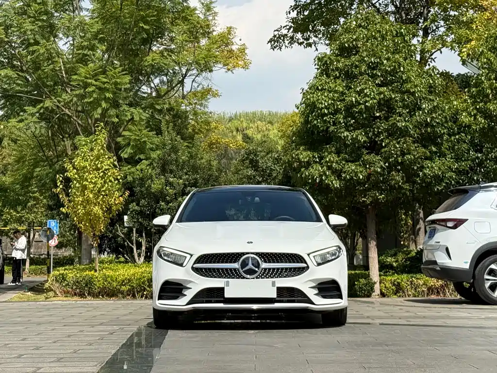 Mercedes-Benz A-Class — фото 2