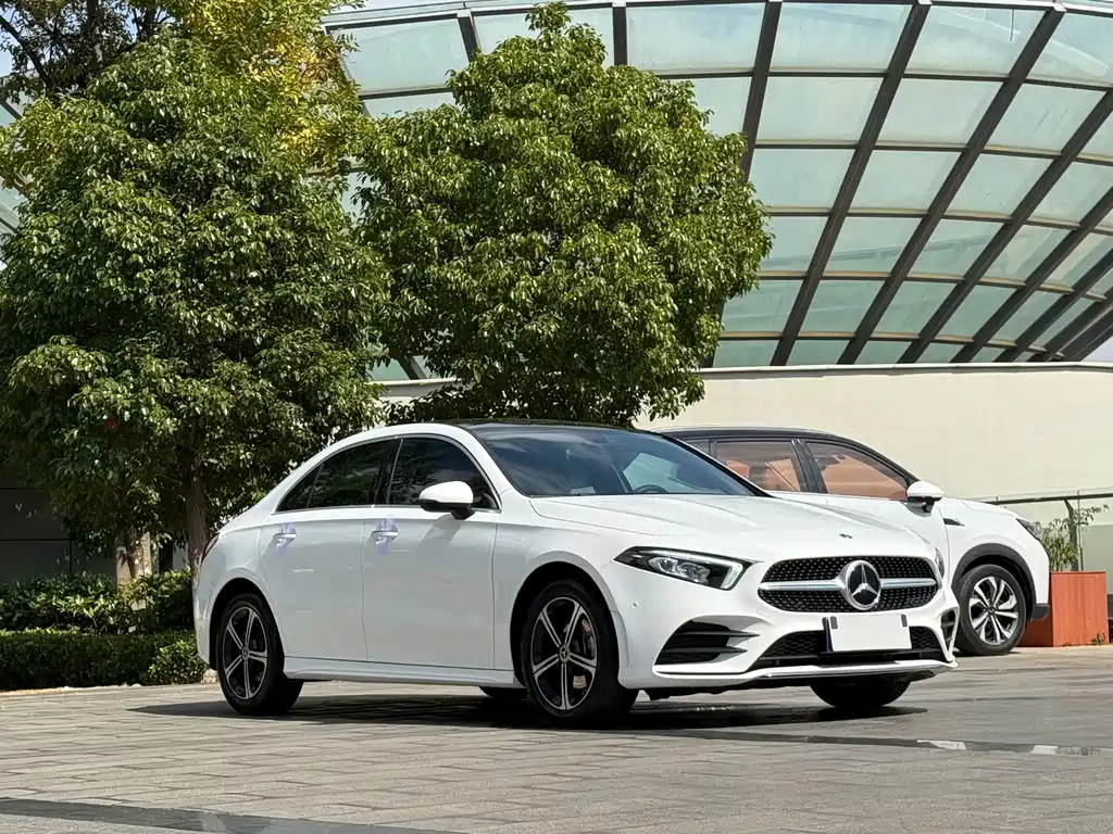 Mercedes-Benz A-Class — фото 3