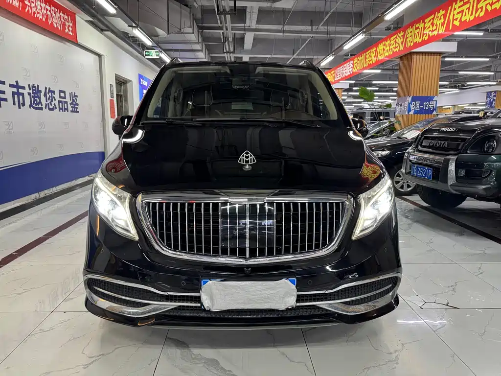 Mercedes-Benz Vito — фото 1