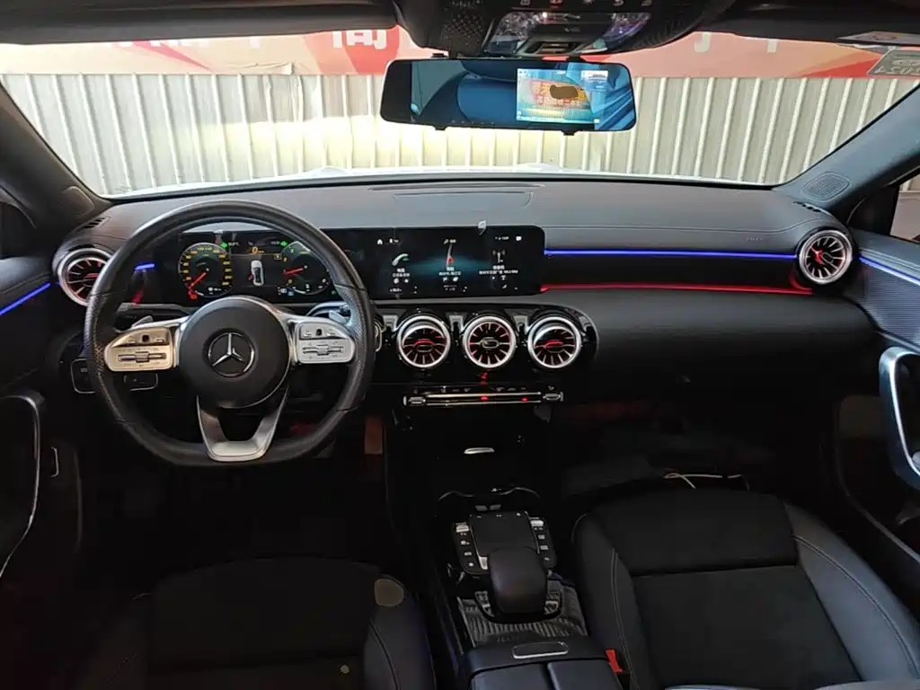 Mercedes-Benz A-Class — фото 10