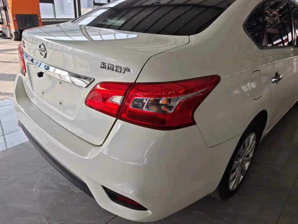 Nissan Sylphy — фото 8