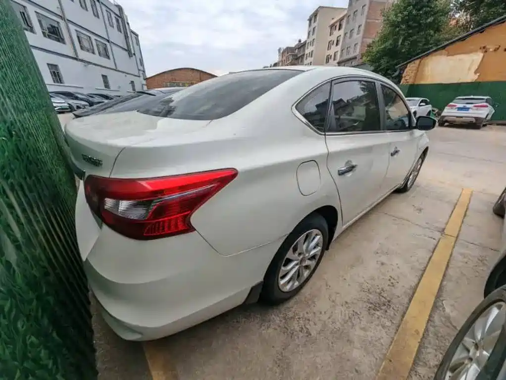 Nissan Sylphy — фото 4