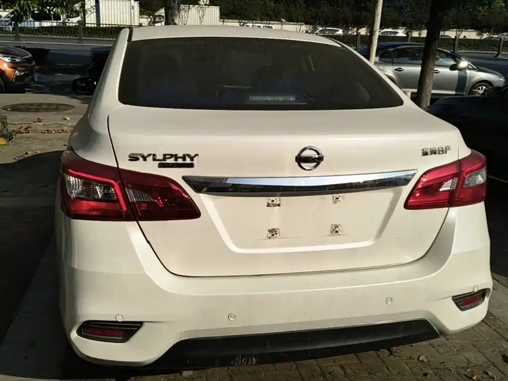 Nissan Sylphy — фото 6