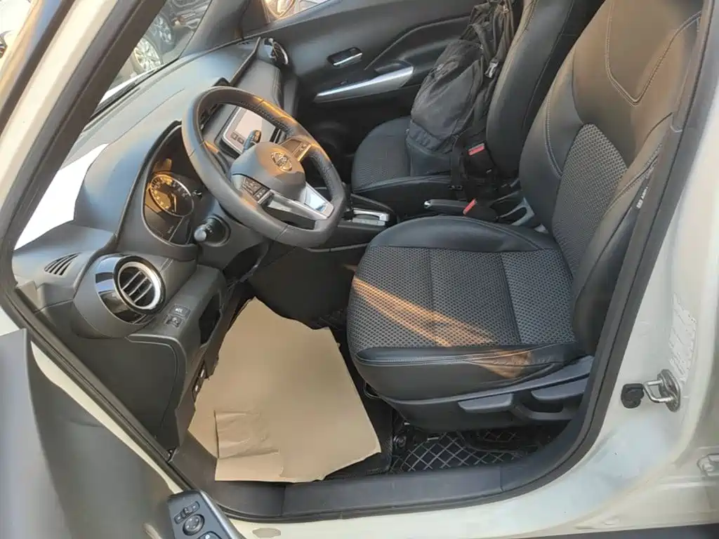 Nissan Kicks — фото 15