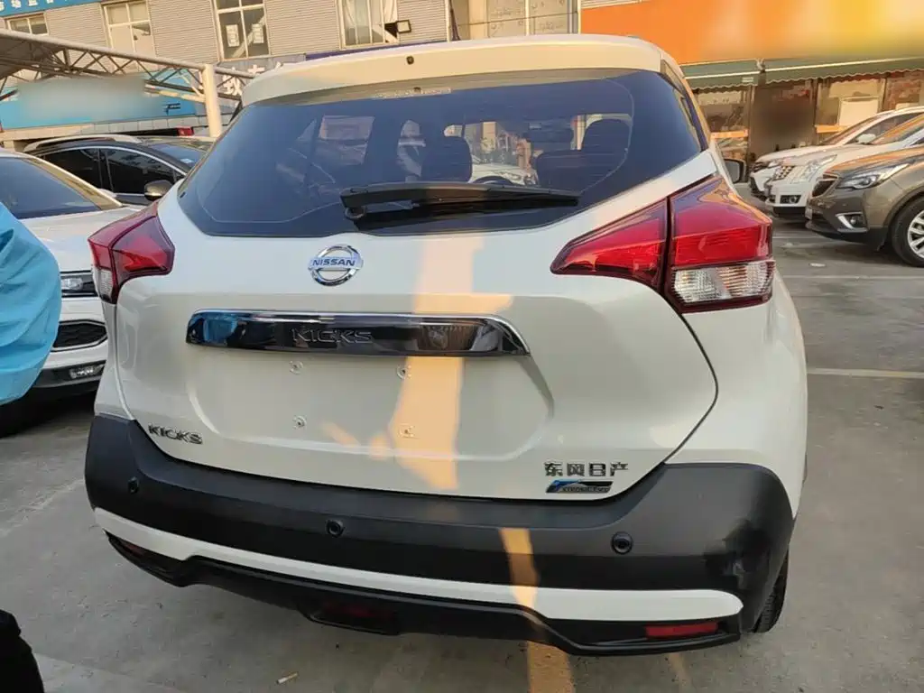 Nissan Kicks — фото 6
