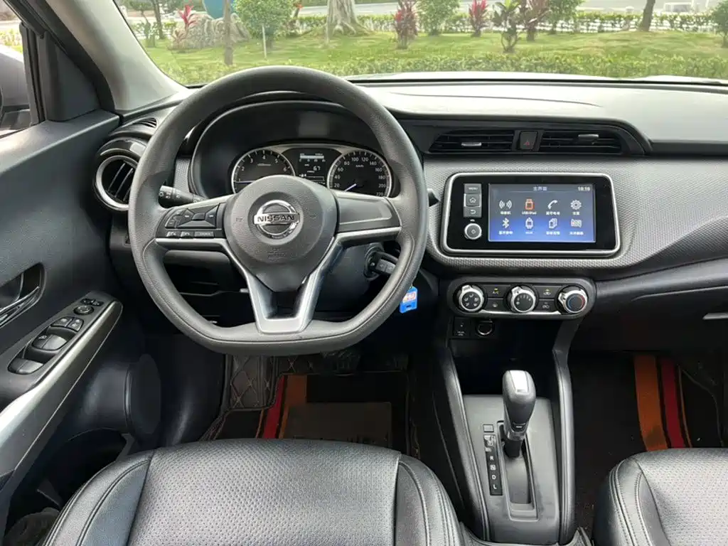 Nissan Kicks — фото 17