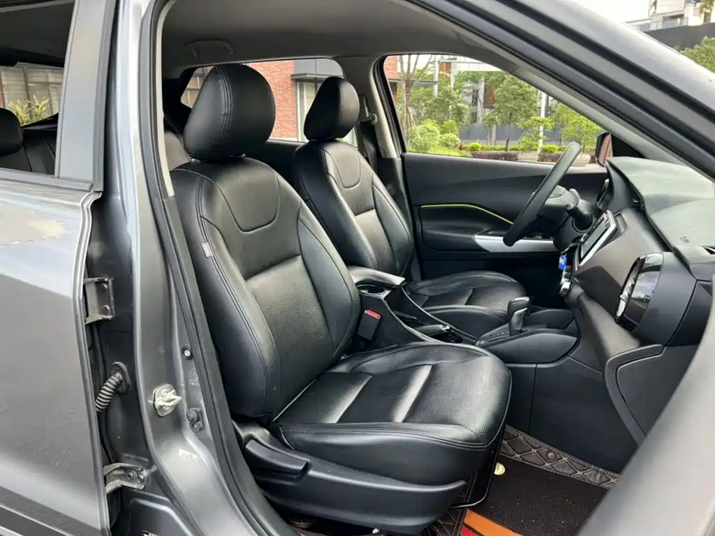 Nissan Kicks — фото 20