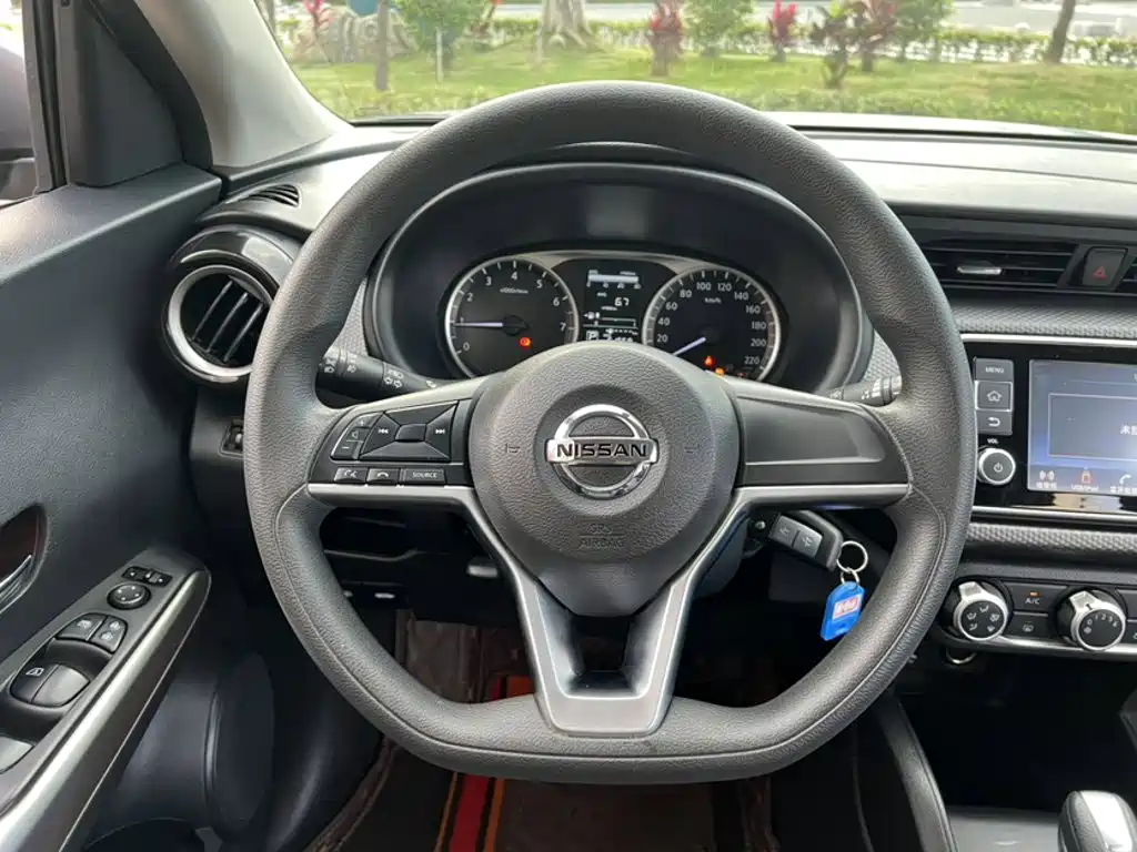 Nissan Kicks — фото 3