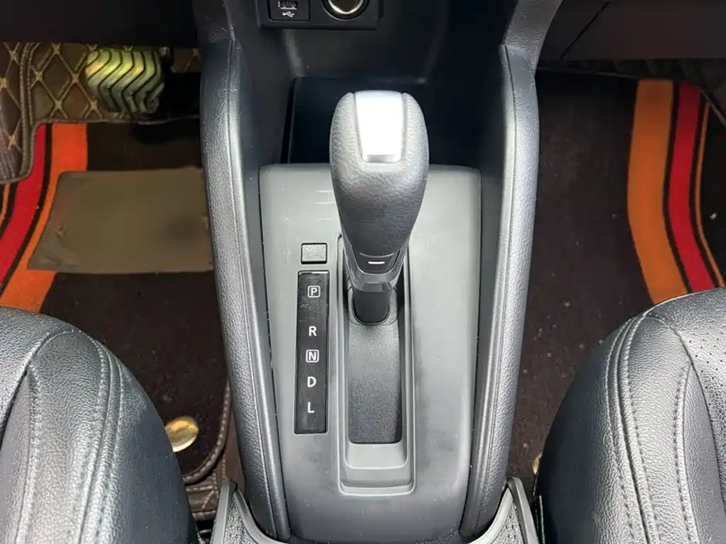 Nissan Kicks — фото 7