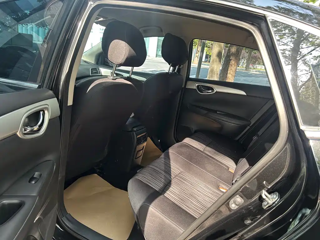 Nissan Sylphy — фото 15