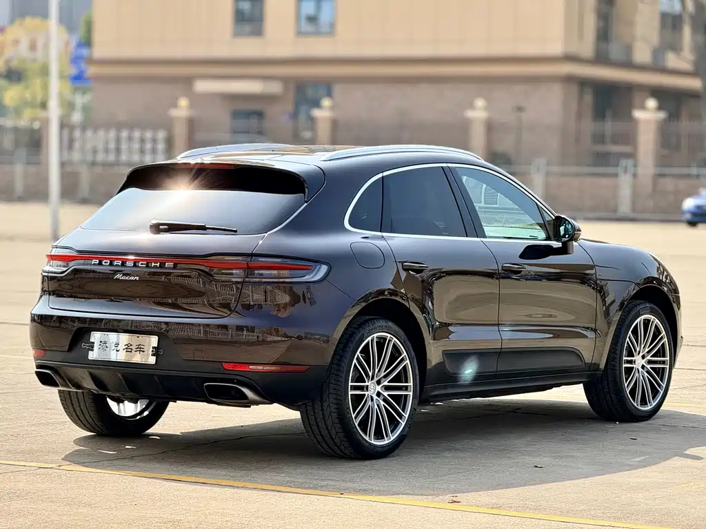 Porsche Macan — фото 7