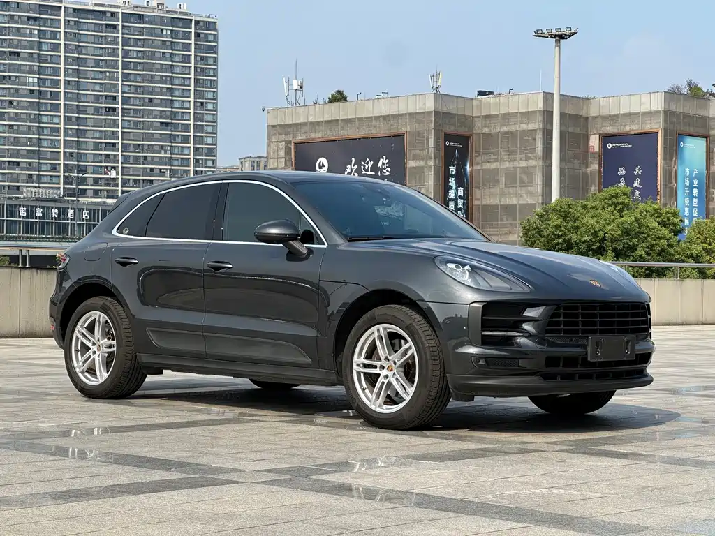 Porsche Macan — фото 3