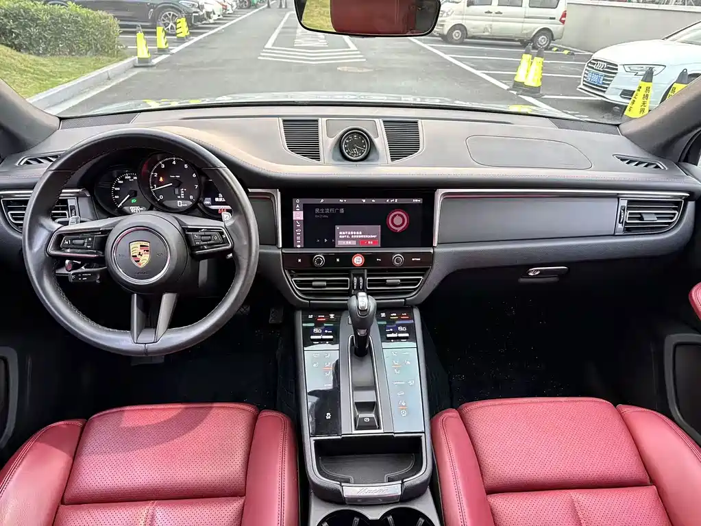 Porsche Macan — фото 4