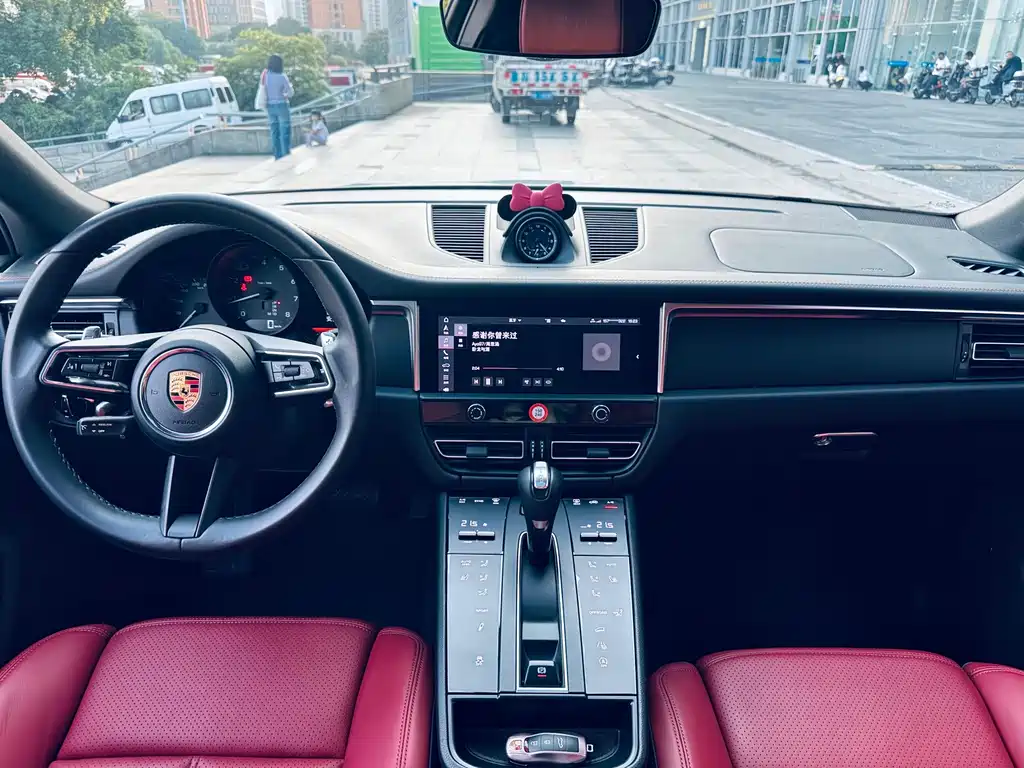 Porsche Macan — фото 6