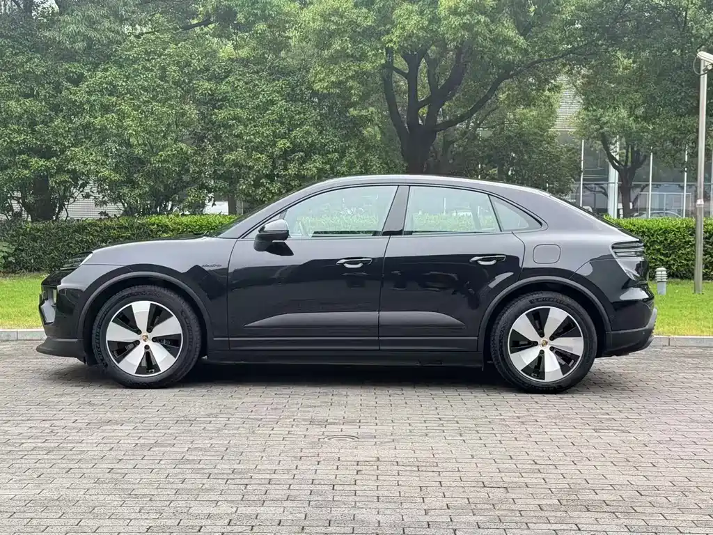 Porsche Macan EV — фото 4