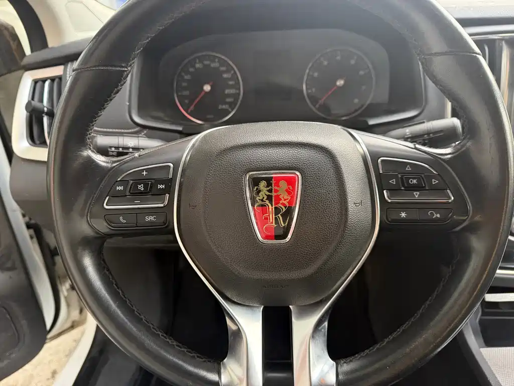Roewe i6 Classic — фото 11