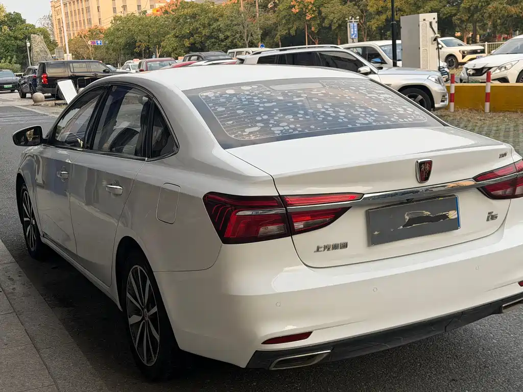 Roewe i6 Classic — фото 14