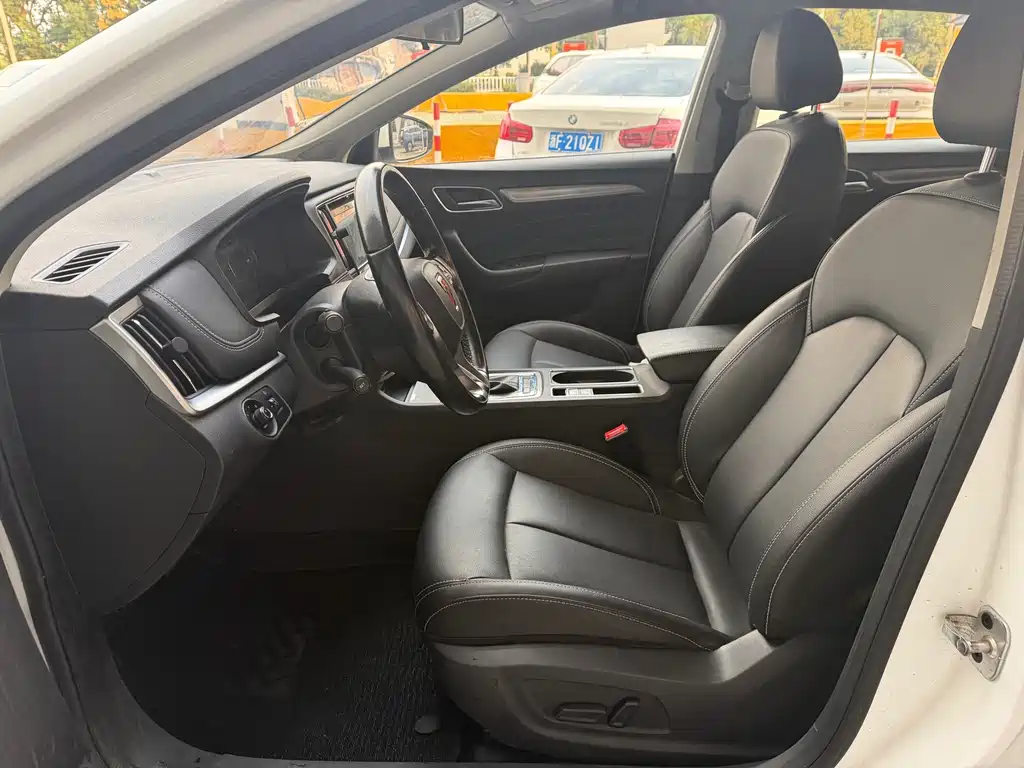 Roewe i6 Classic — фото 9