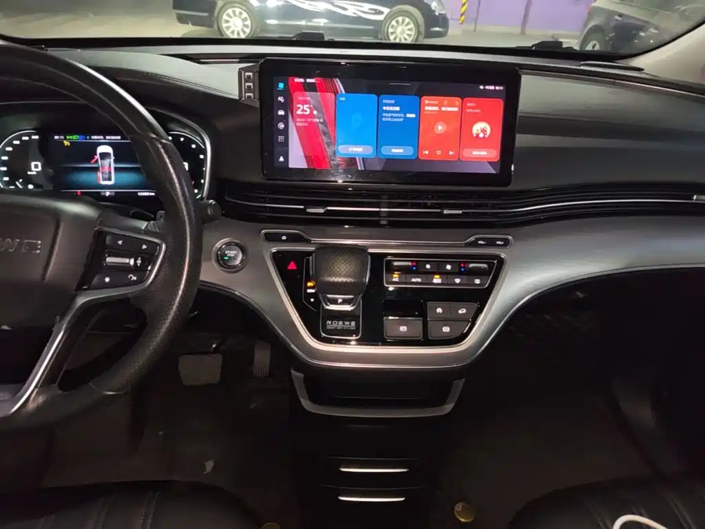 Roewe iMAX8 — фото 13
