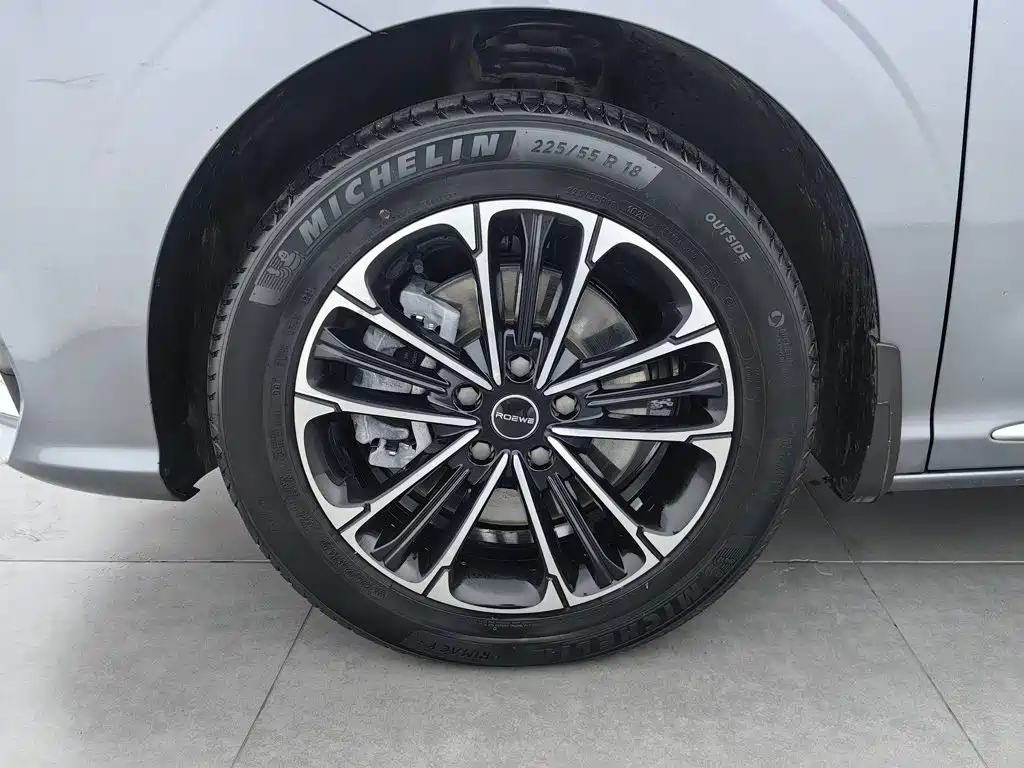 Roewe iMAX8 — фото 17