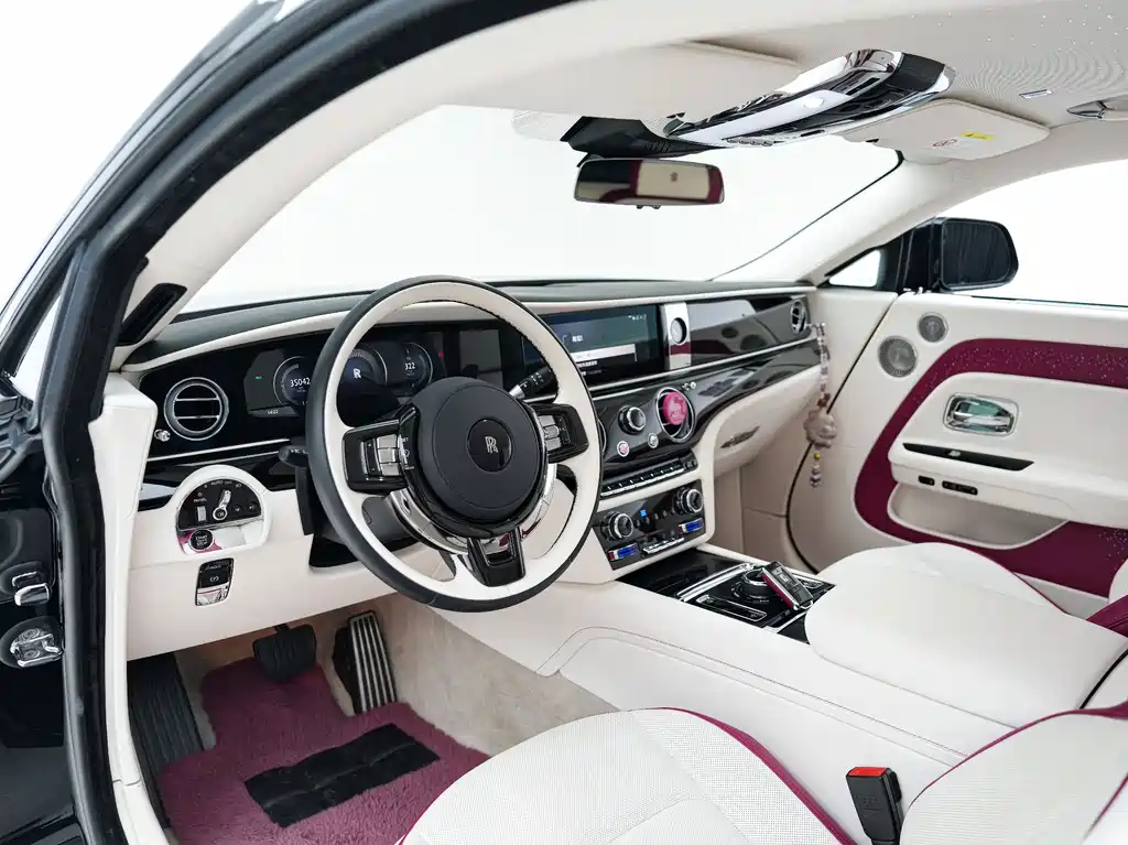 Rolls-Royce Phantom — фото 11