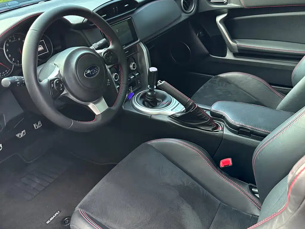 Subaru BRZ — фото 8