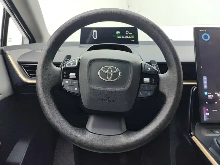 Toyota bZ3 — фото 15