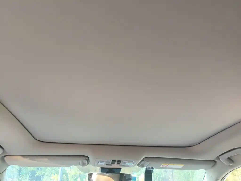 Toyota Highlander — фото 14