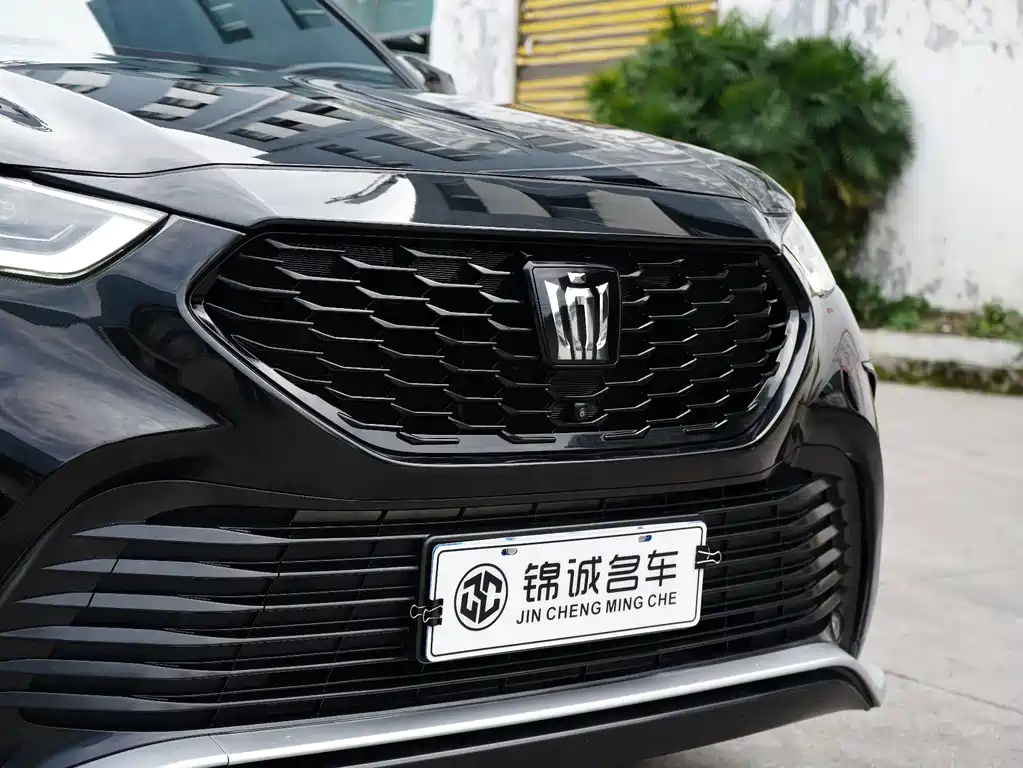 Toyota Crown Kluger — фото 10