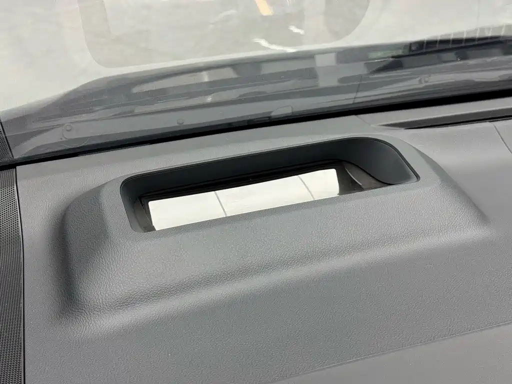 Toyota Vellfire — фото 28
