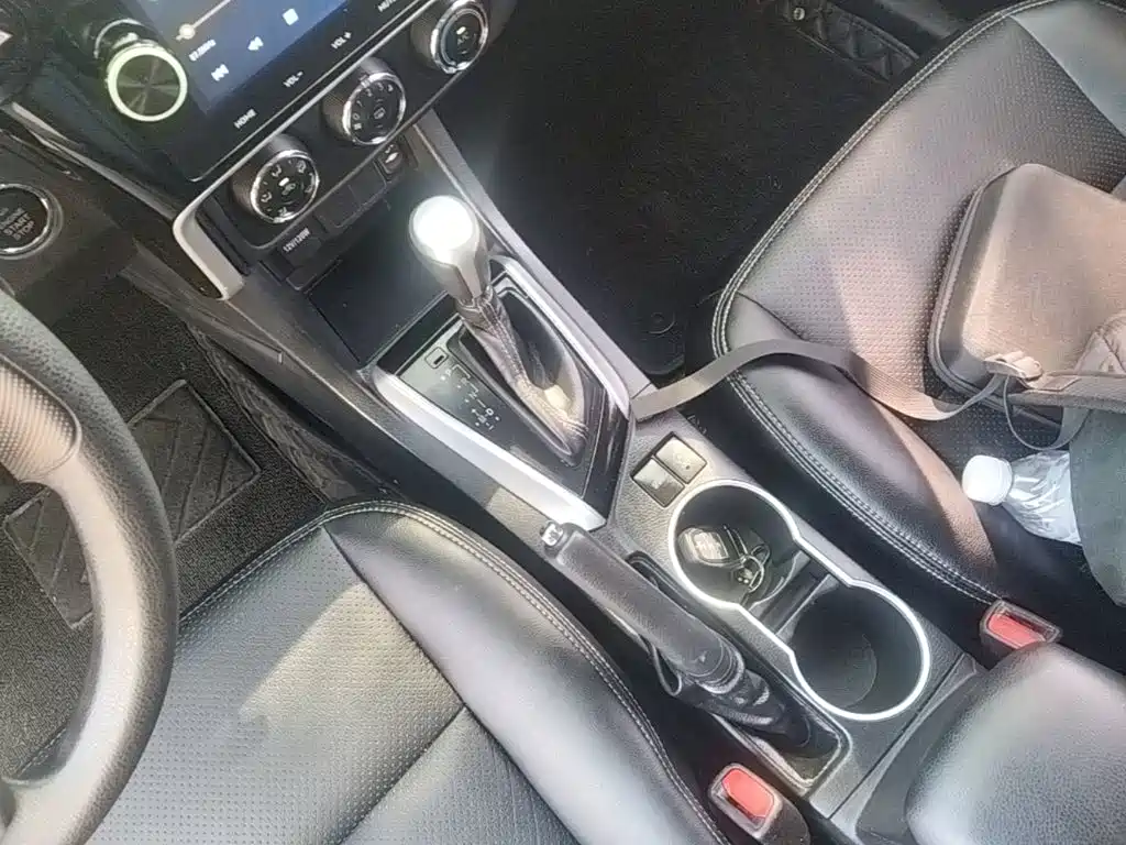 Toyota Levin — фото 14